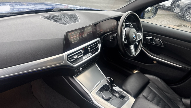 BMW 3 Series 320i xDrive M Sport 4dr Step Auto Petrol Saloon